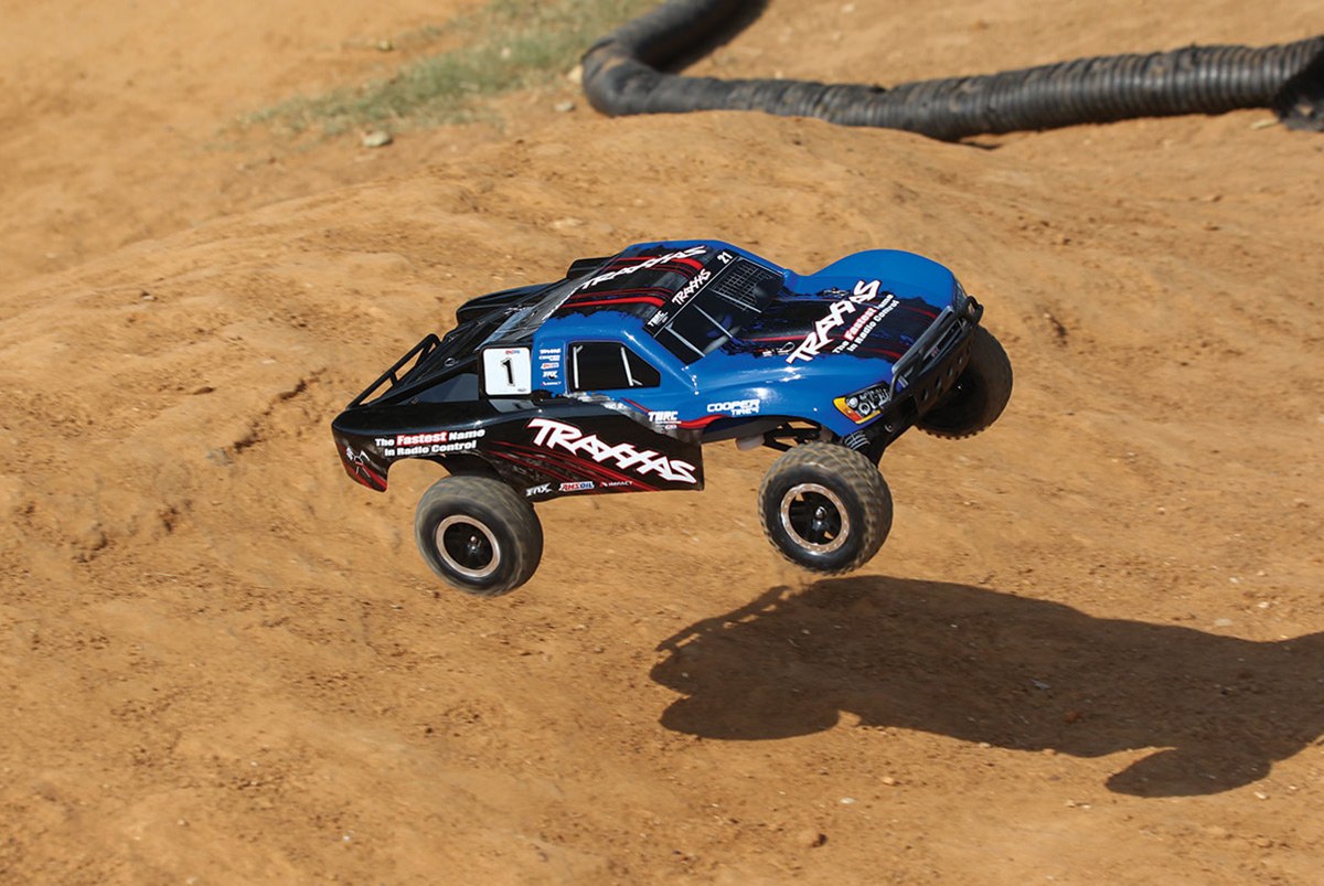 Радиоуправляемая машина для бездорожья TRAXXAS Slash 1/10 2WD VXL TSM  TRA58076-4 Купить с доставкой